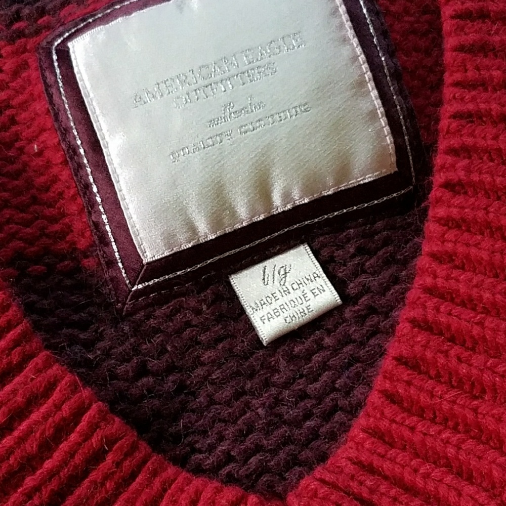 Sweater - Picture 2 of 3